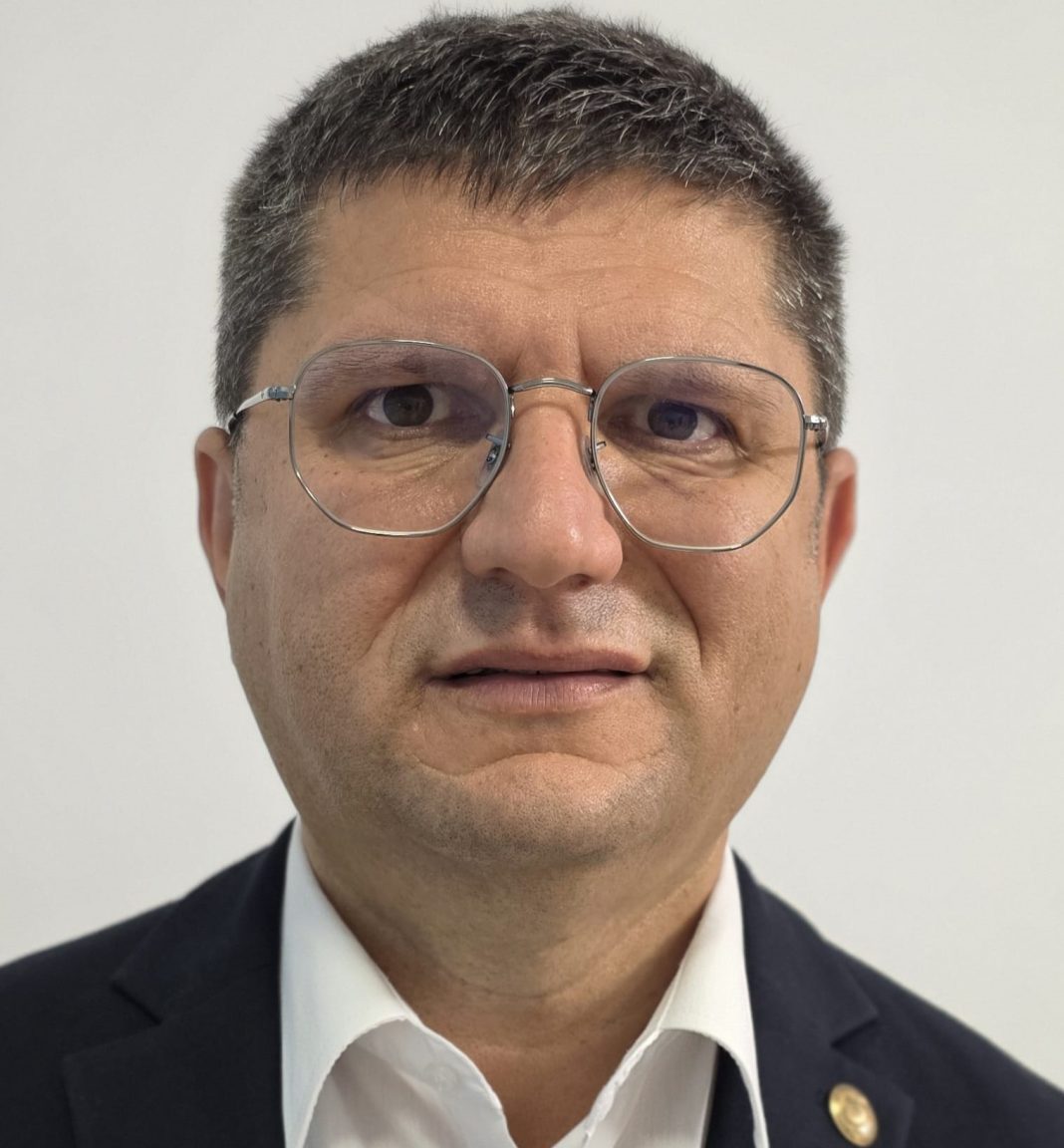 Atunci când controlezi în numele Statului, nu trebuie să fii lăsat singur în fața celor controlați